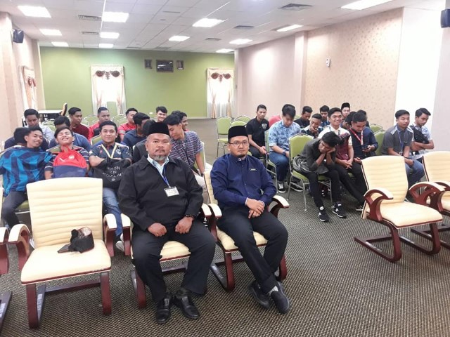 Lawatan Kolej Komuniti Masjid Tanah