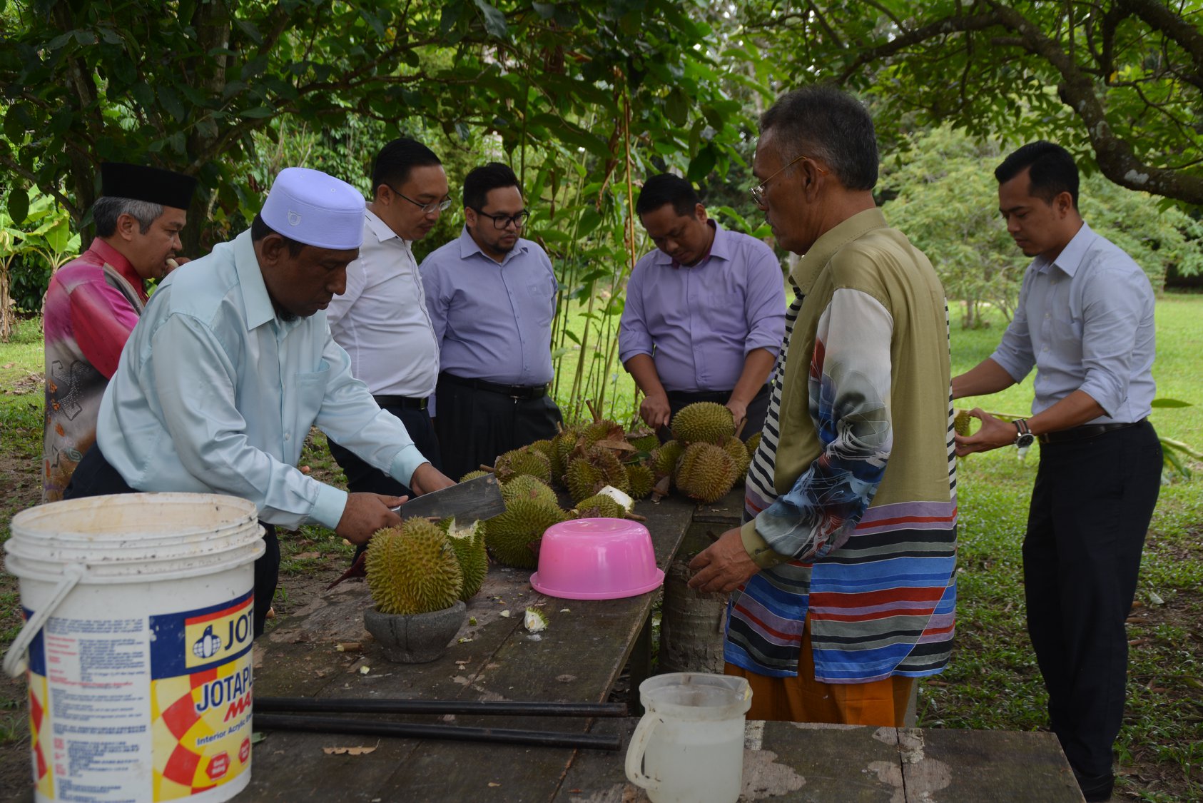 Kunjung Hormat KHS Negeri Melaka Ke Atas Mantan Ketua Pengarah JKSM Tan Sri Haji Ibrahim Bin Lembut
